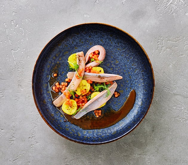 Norwegian herring with vadouvan and plantain