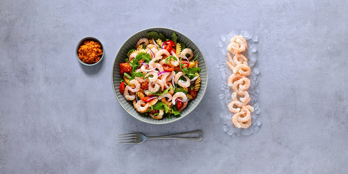 Pasta salad with Norwegian prawns