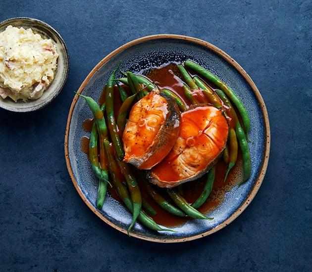 Norwegian saithe in tomato and red pepper sauce