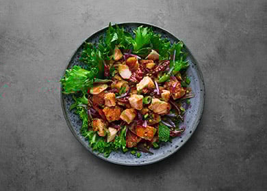 Spicy salad with Norwegian salmon